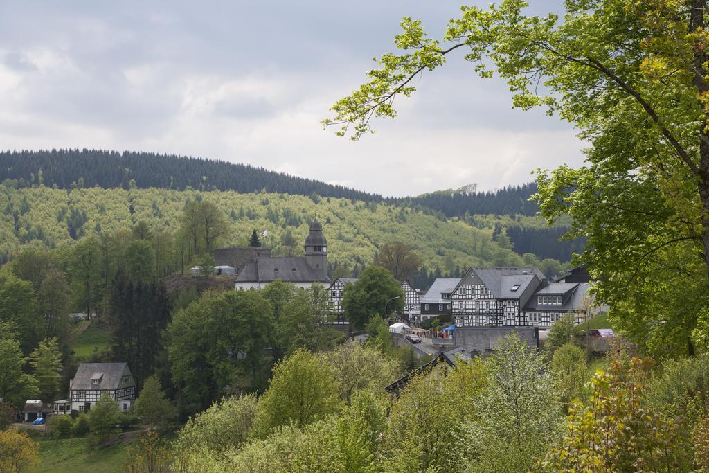 Pension Beste-Schnurbus Schmallenberg Esterno foto
